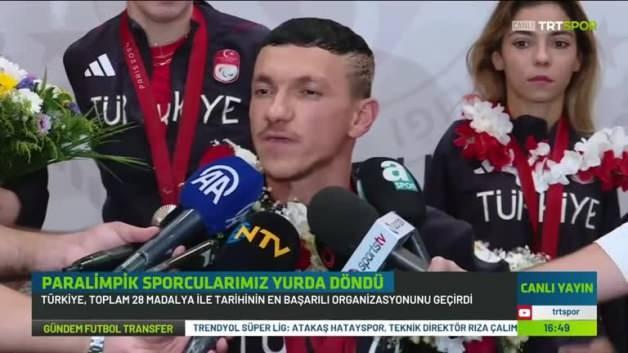 İnşaattaki babanın telefonuyla iki altın madalya İnşaattaki babanın telefonuyla iki altın madalya