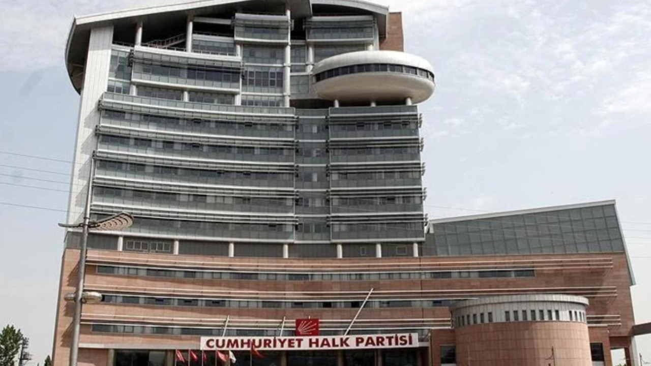 CHP’nin kongre süreci 3 ilde tıkandı: İl başkanlıklarından sandık kurmama kararı CHP’nin kongre süreci 3 ilde tıkandı: İl başkanlıklarından sandık kurmama kararı