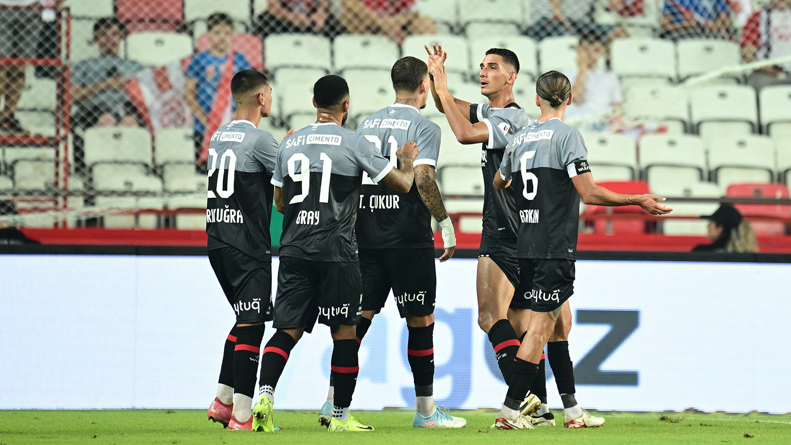 Fatih Karagümrük’ten son dakika vurgunu