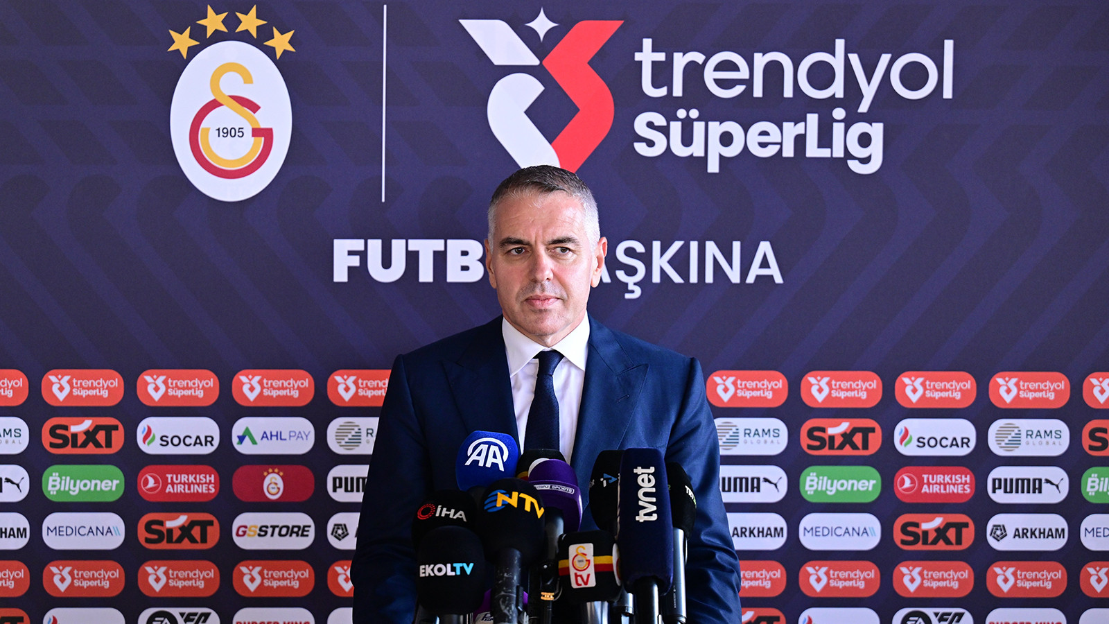 Galatasaray cephesinden flaş Kerem Aktürkoğlu açıklaması: “Şaşkınlıkla takip ettik” Galatasaray cephesinden flaş Kerem Aktürkoğlu açıklaması: “Şaşkınlıkla takip ettik”