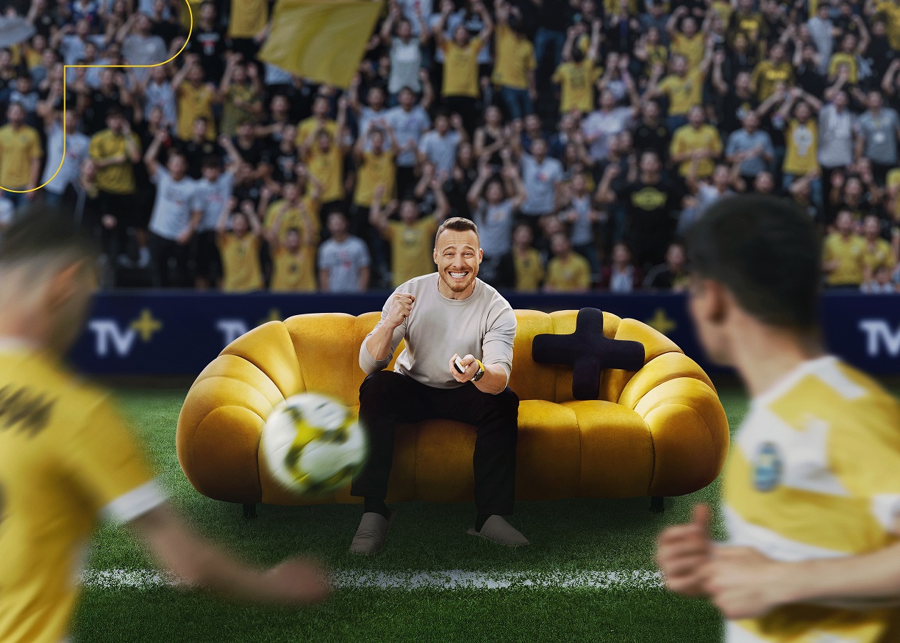 Kerem Bürsin’le TV+ dünyasında renkli bir yolculuk! Kerem Bürsin’le TV+ dünyasında renkli bir yolculuk!