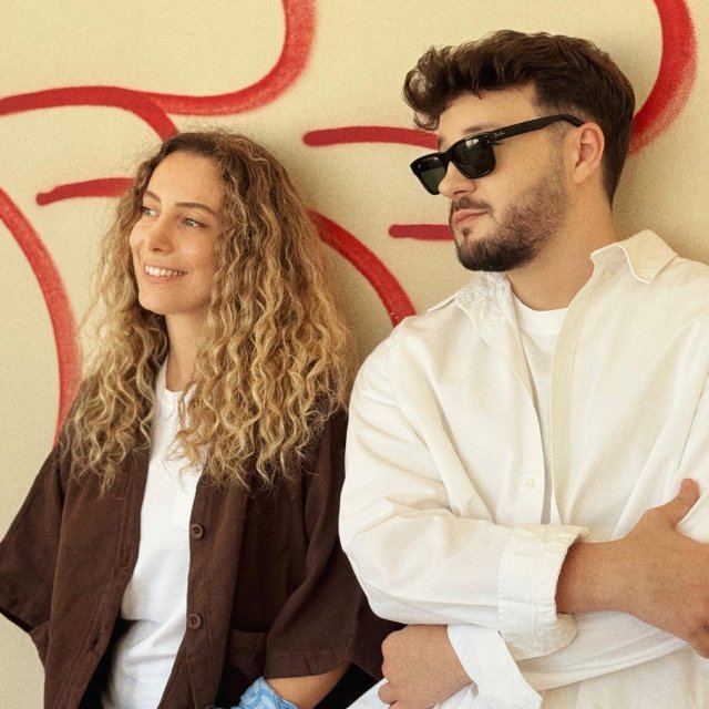 Göksel İpekçi & Safiye “İlk Görüşte Diyenler” Göksel İpekçi & Safiye “İlk Görüşte Diyenler”