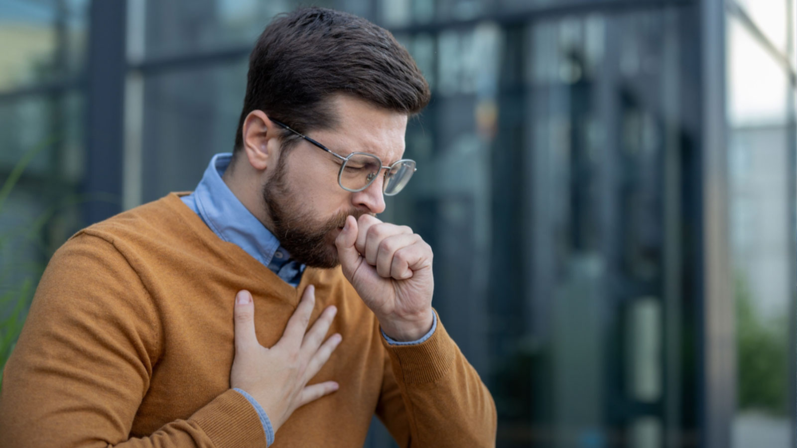 Öksürük kaburgaları kırabilir