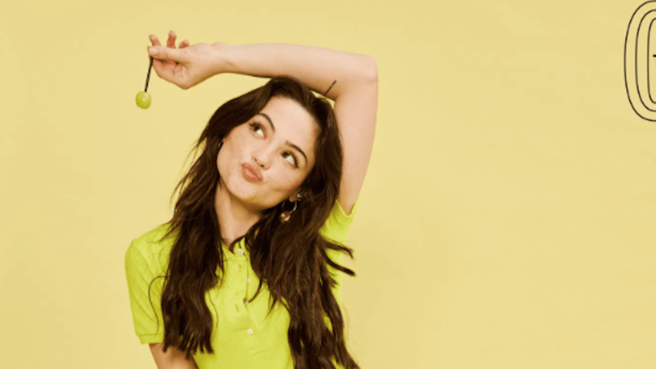 Yeni filmi için direk dansı öğreniyor! Derya Pınar Ak hazırlıklara başladı Yeni filmi için direk dansı öğreniyor! Derya Pınar Ak hazırlıklara başladı