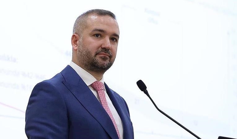 Fiyat istikrarını en önemli hedef olarak görüyoruz Fiyat istikrarını en önemli hedef olarak görüyoruz