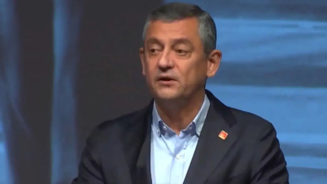 CHP lideri Özel’den İsviçre’de net mesaj: ‘CHP’nin iktidar olacağını biliyoruz’ – Son Dakika Siyaset Haberleri CHP lideri Özel’den İsviçre’de net mesaj: ‘CHP’nin iktidar olacağını biliyoruz’ – Son Dakika Siyaset Haberleri