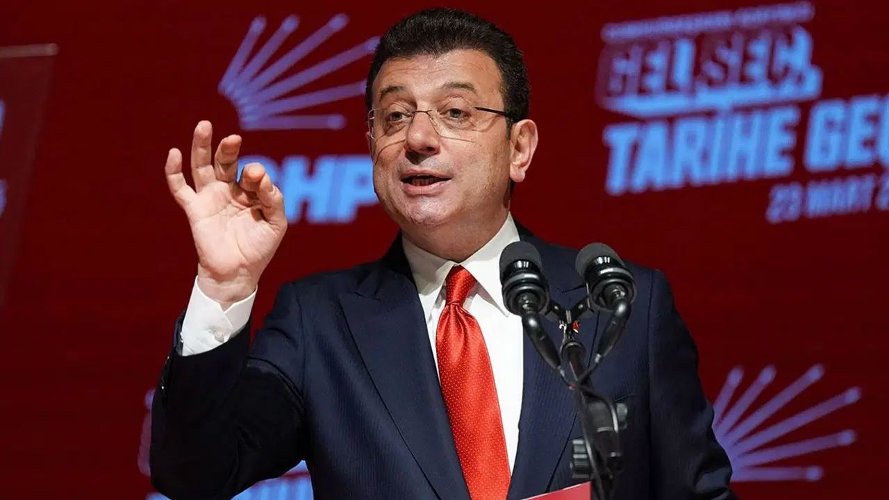 İmamoğlu’ndan muhtarlara dikkat çeken mesaj: ‘Tüm sorunların üstesinden gelebilmemizin tek bir yolu var…’ – Son Dakika Siyaset Haberleri