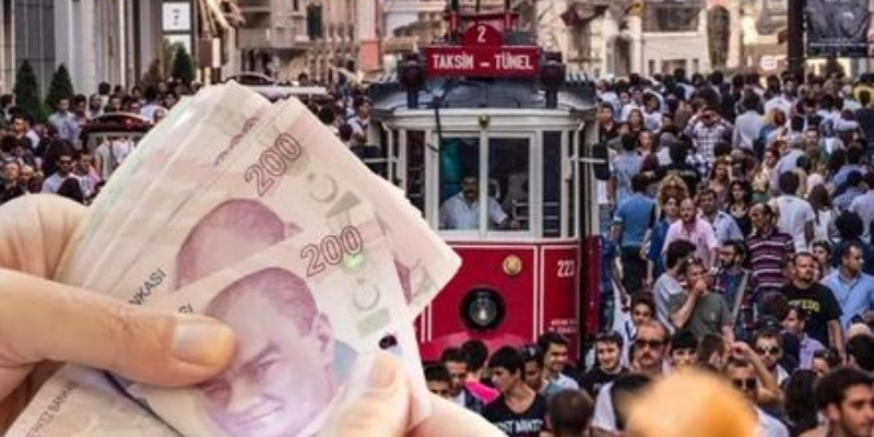 İstanbul’da yaşamak zor! Ortalama maliyet ilk kez 100 bin lirayı aştı İstanbul’da yaşamak zor! Ortalama maliyet ilk kez 100 bin lirayı aştı
