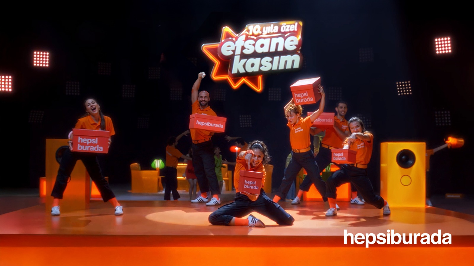 Efsane Kasım 10 yaşında! Efsane Kasım 10 yaşında!