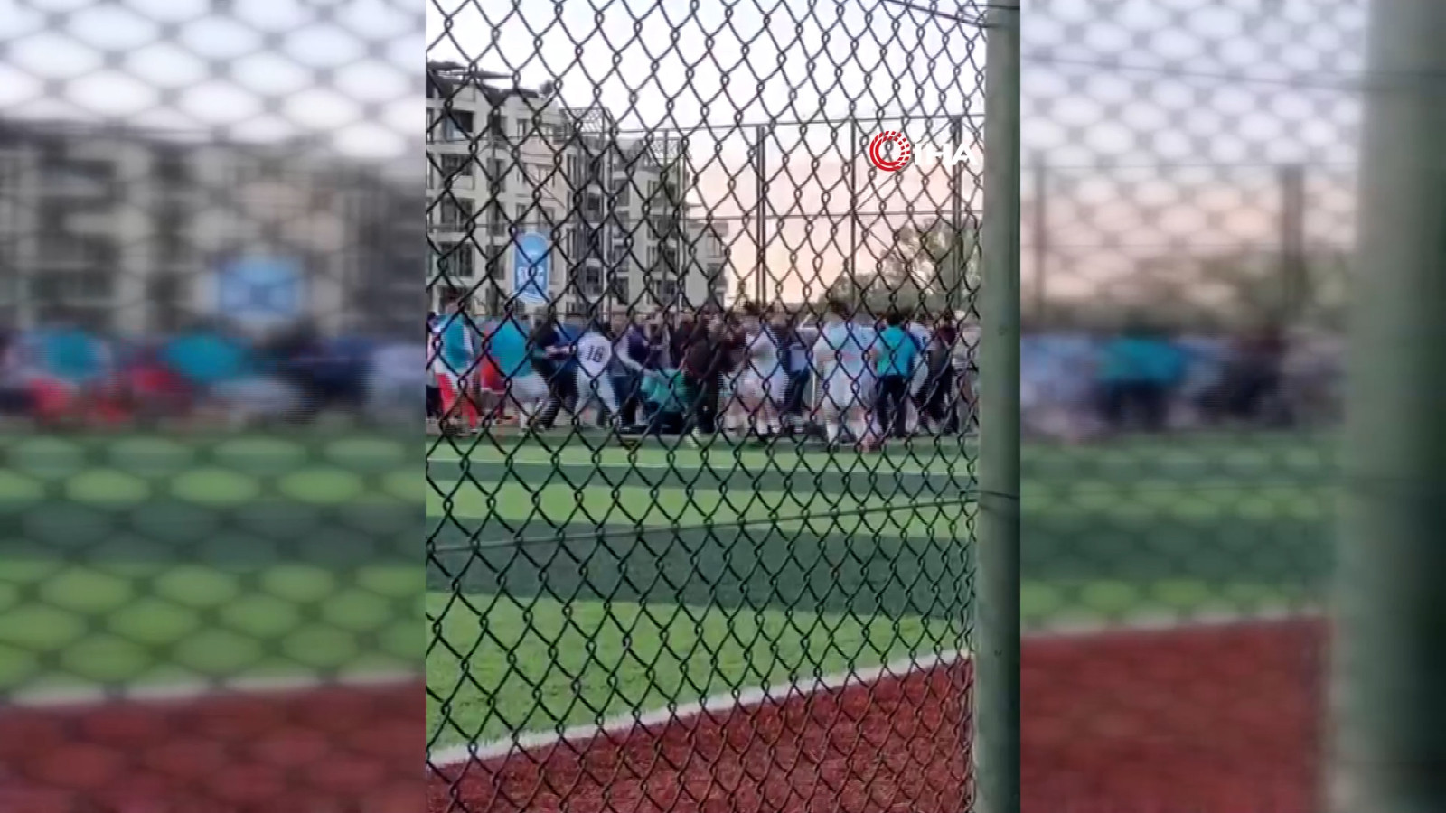 Göktürkspor U16 maçında saha karıştı Göktürkspor U16 maçında saha karıştı