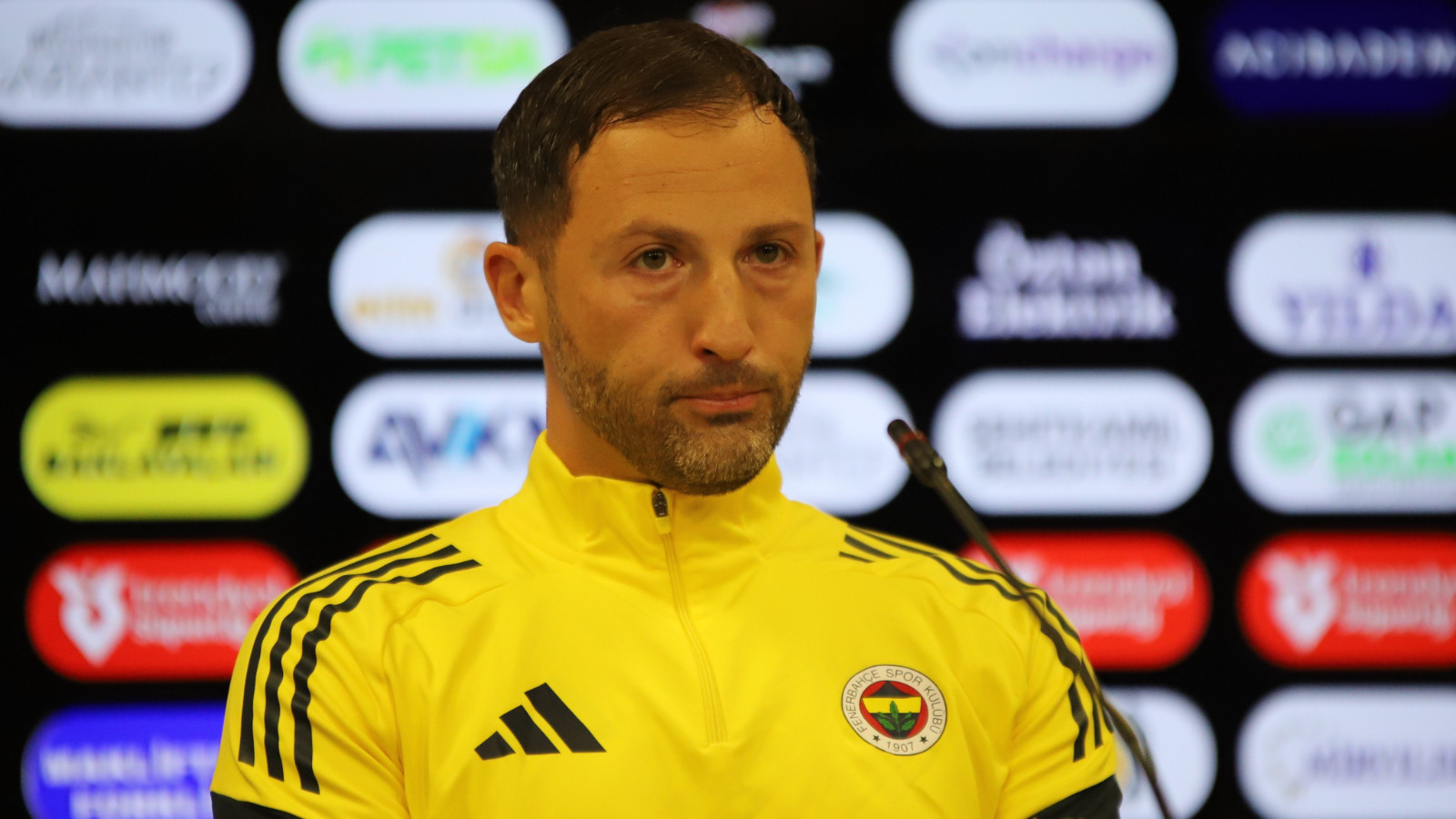 Fenerbahçe Teknik Direktörü Tedesco’dan Beşiktaş derbisi yorumu Fenerbahçe Teknik Direktörü Tedesco’dan Beşiktaş derbisi yorumu