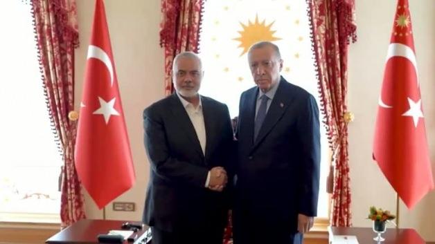 Haniye ailesi dahil onlarca kişi Türkiye’nin isteğiyle Gazze’den çıktı Haniye ailesi dahil onlarca kişi Türkiye’nin isteğiyle Gazze’den çıktı