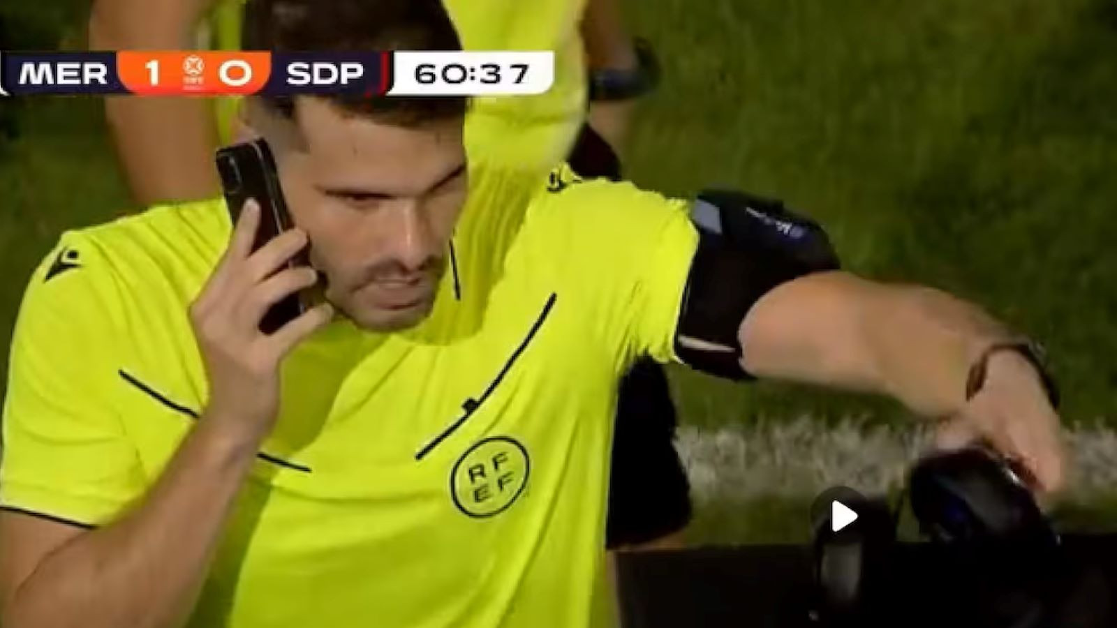 İspanya’da gerçeküstü VAR uygulaması: Alo, ben maçın hakemi!