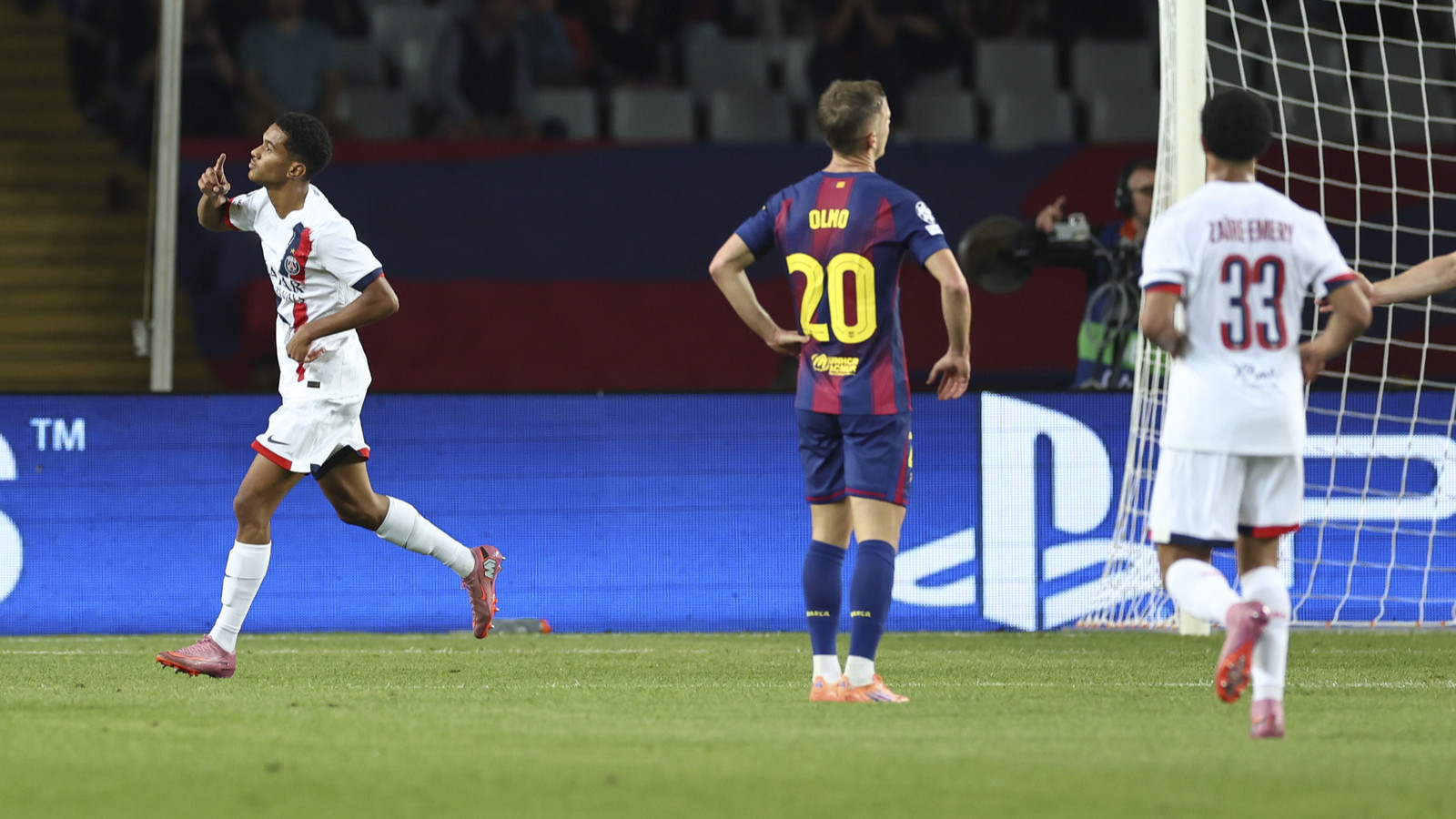 PSG dev maçta Barcelona’yı son dakika golüyle yıktı PSG dev maçta Barcelona’yı son dakika golüyle yıktı