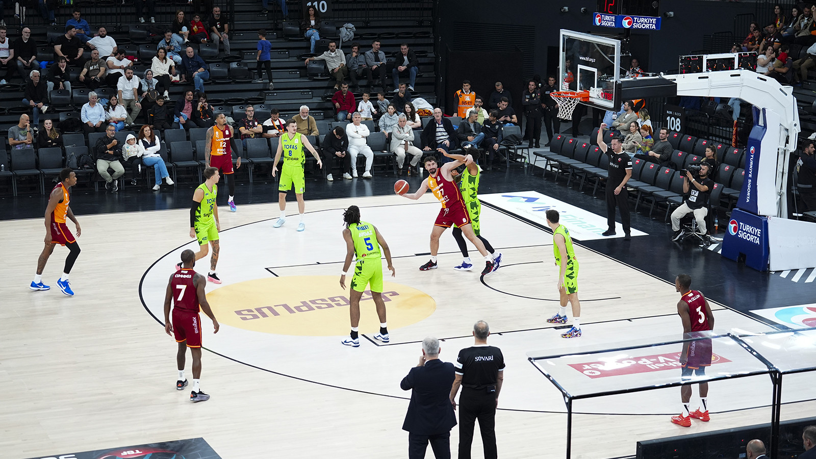 TBF'den Galatasaray'a para cezası