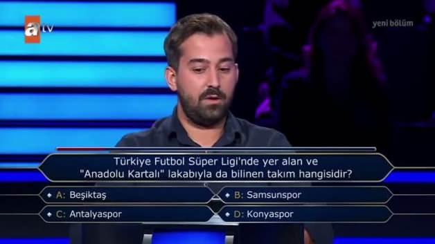 Futbolla aram iyidir dedi amblemdeki ‘Kartal’ları karıştıran yarışmacının verdiği cevap gündem oldu Futbolla aram iyidir dedi amblemdeki ‘Kartal’ları karıştıran yarışmacının verdiği cevap gündem oldu