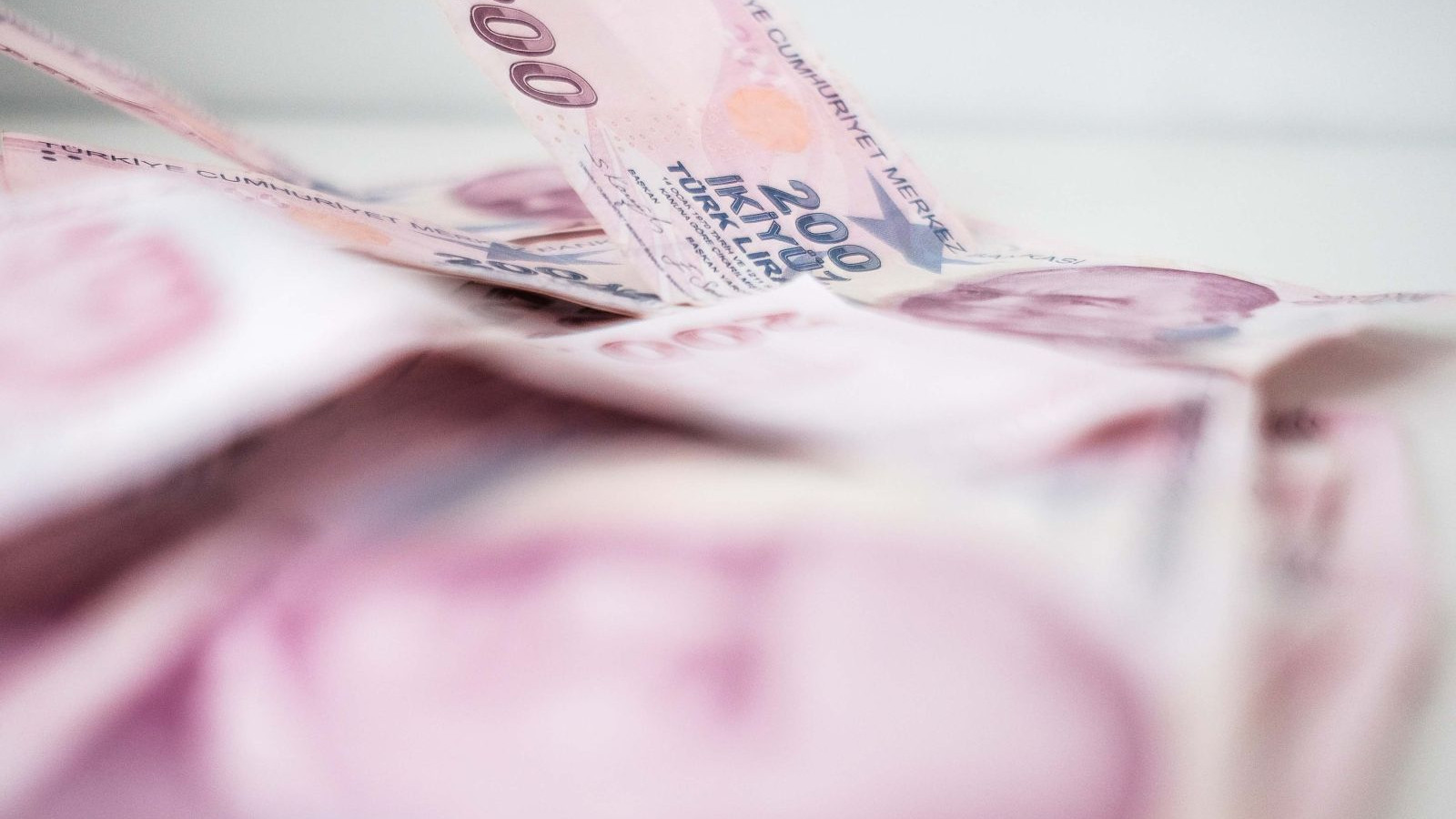 Yılbaşından önce işten çıkmayın, emekli olmayın!