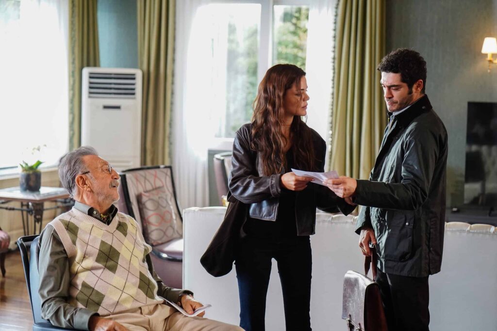 Sahtekarlar 4. Bölümde Koray ve Kıvılcım, Asya için plan kurdu! Eymir ve Eyüp, Asya’yı istemeye geldi!