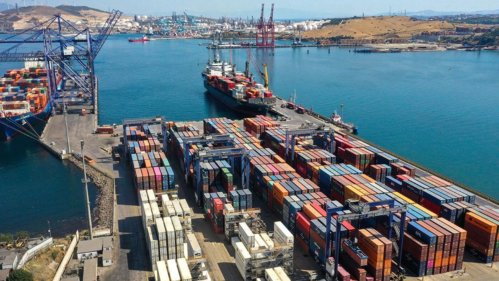 Bakan Bolat rakamı açıkladı! İhracat tarihi rekor kırdı Bakan Bolat rakamı açıkladı! İhracat tarihi rekor kırdı