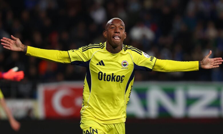 Fenerbahçe, Çaykur Rizespor’u 5-2 ile geçti Fenerbahçe, Çaykur Rizespor’u 5-2 ile geçti