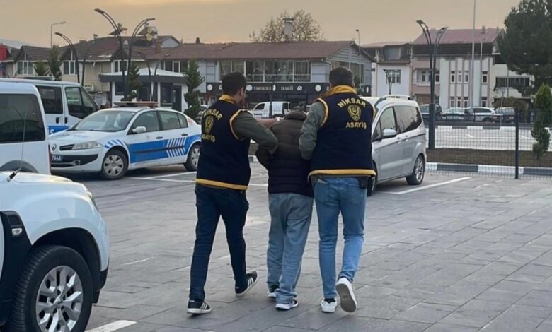 Tokat’ta 19 Yıl Hapis Cezası Olan Firari Yakalandı Tokat’ta 19 Yıl Hapis Cezası Olan Firari Yakalandı